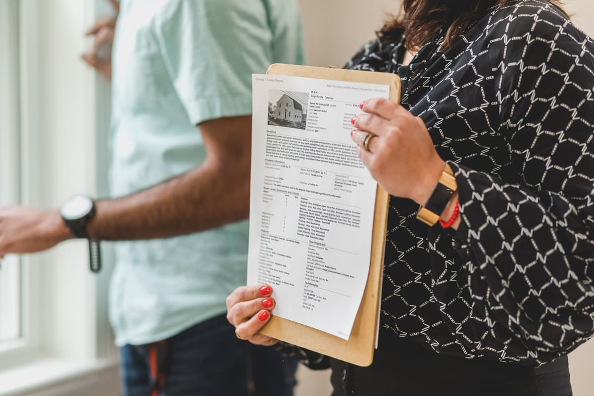 Property inspection with documentation